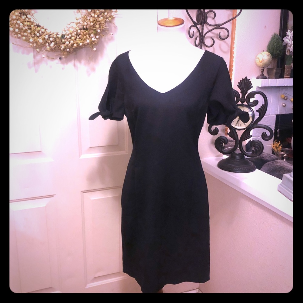 Black Bow Knot Tie Sleeves Club Monaco Midi Dress